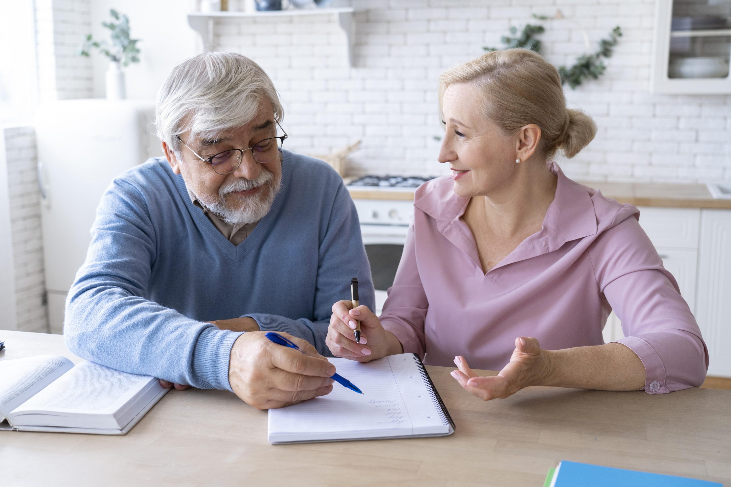 Preparing for a Medicare appointment? Find out what information to bring so you can get more from your Medicare plan review.
